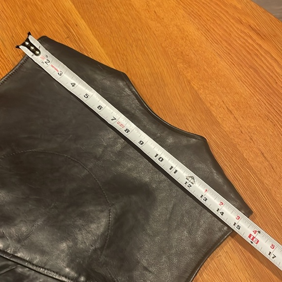 Addis Fashions Genuine Leather motorcycle vest. Made in USA - Picture 15 of 16